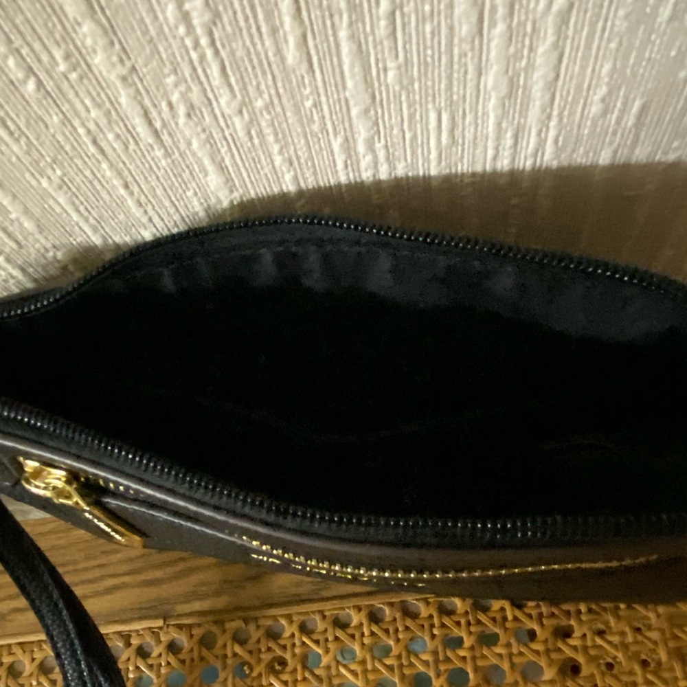 Liz Claiborne Black Wristlet with Gold Accents has long strap for crossbody - Picture 5 of 7
